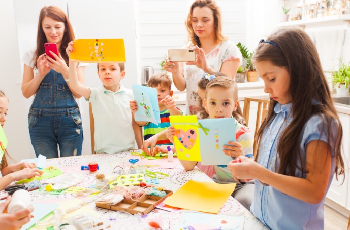 Як гуртки в HollyClub допомагають дітям готуватися до школи